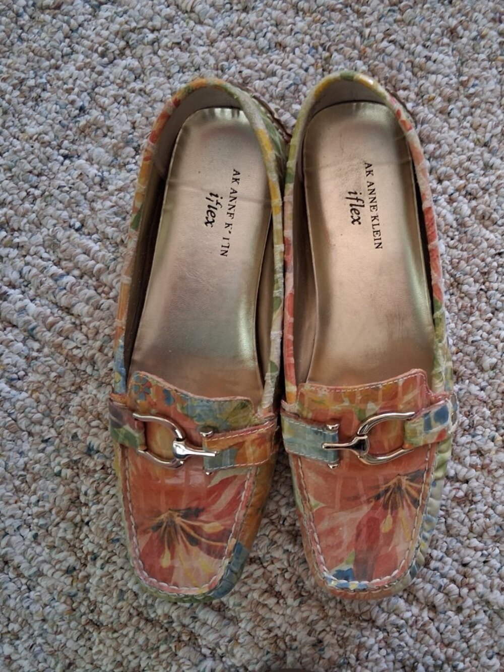 AK Anne Klein iFlex Multi Floral Croco Flats ~ Size 8-1/2 M ~ Preowned